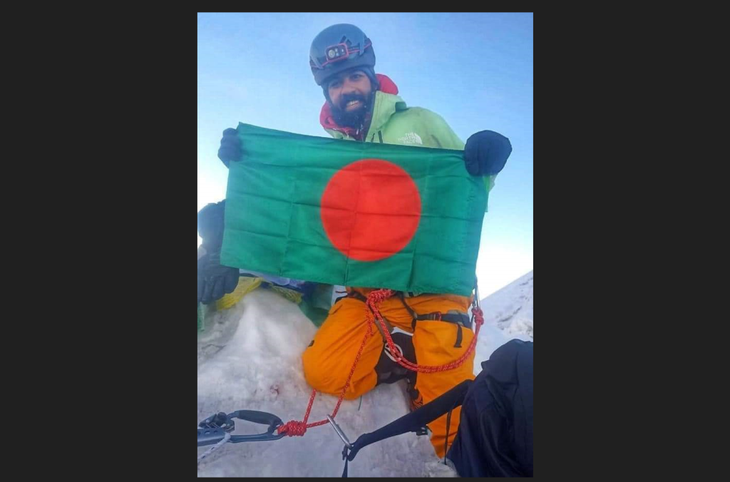 এভারেস্টের পর লোৎসে জয় করলেন বাবর আলী